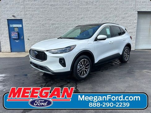 New 2025 Ford Escape SE w/ PHEV Premium Package image 1