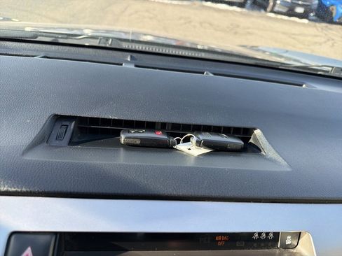 Used 2018 Toyota RAV4 XLE image 12