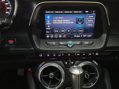 Used 2021 Chevrolet Camaro LT w/ Technology Package RWD image 17