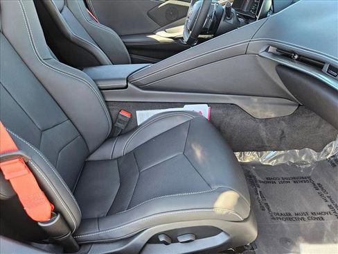 Used 2025 Chevrolet Corvette 1LT w/ Z51 Performance Package image 18