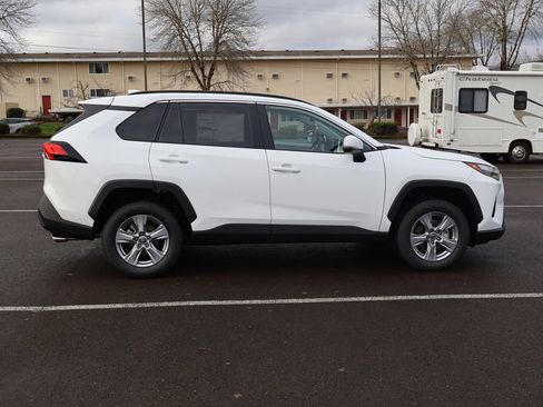 New 2025 Toyota RAV4 XLE w/ Convenience Package image 8