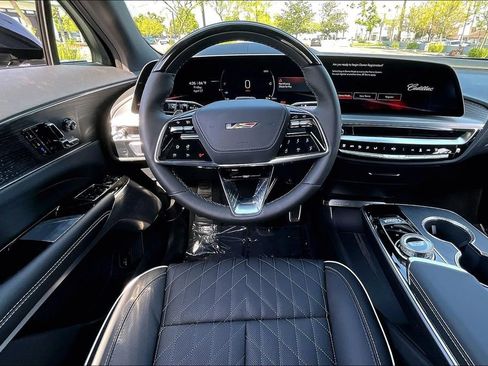 New 2026 Cadillac Lyriq V w/ LPO, Floor Liner Package AWD/4WD image 21