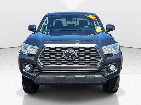 Used 2022 Toyota Tacoma SR5 w/ Technology Package RWD image 8