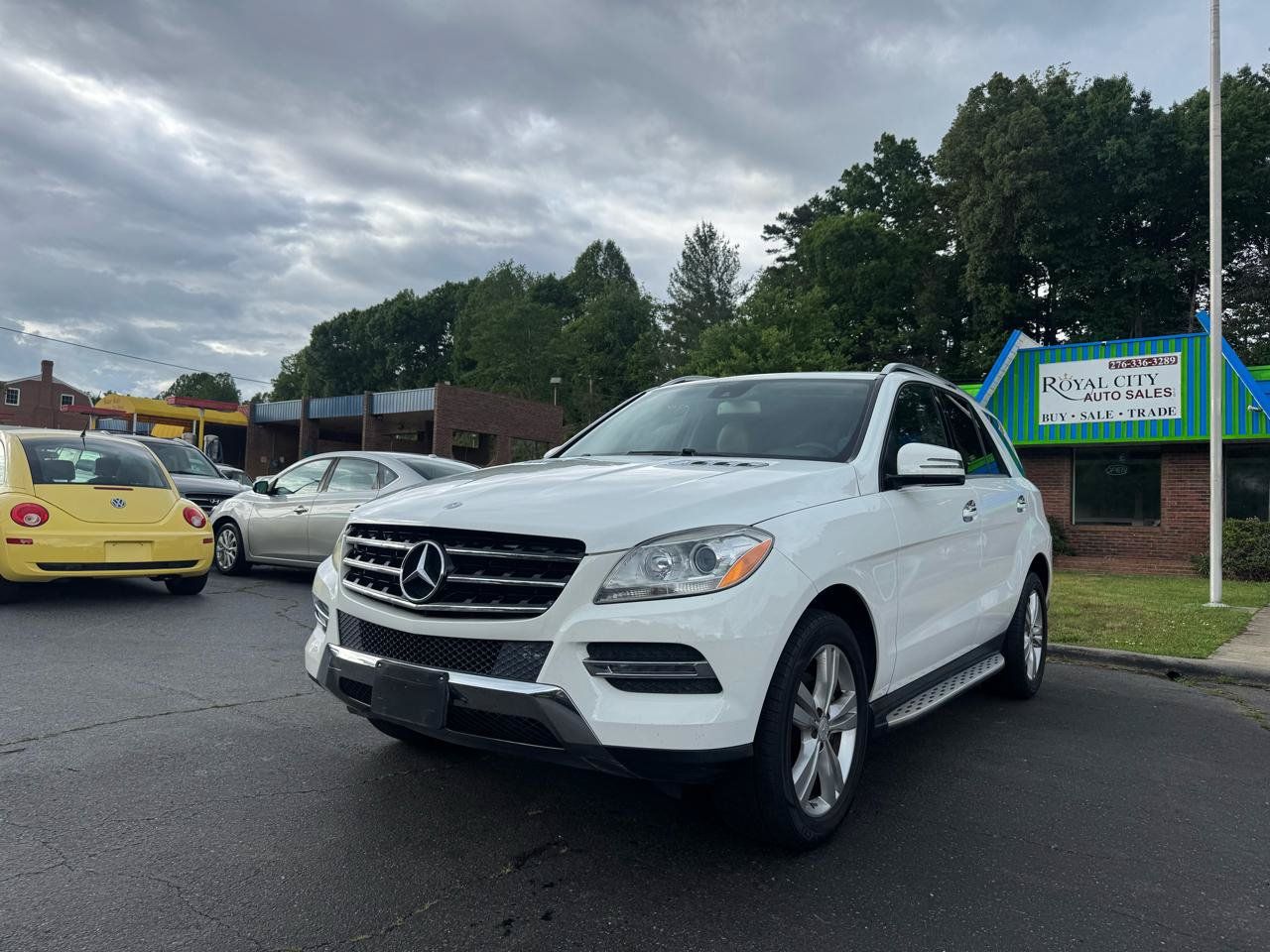 Used 2014 Mercedes-Benz ML 350 4MATIC w/ Premium 1 Package image 1