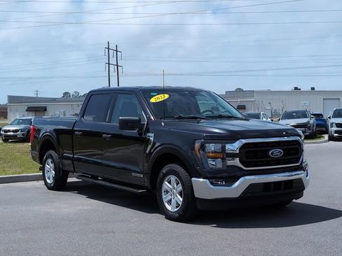 Used 2023 Ford F150 XLT w/ Equipment Group 301A Mid image 8