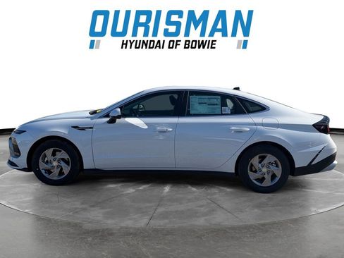 New 2026 Hyundai Sonata SE FWD image 3