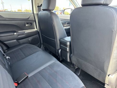 Used 2024 Mitsubishi Outlander Sport ES AWD/4WD image 11