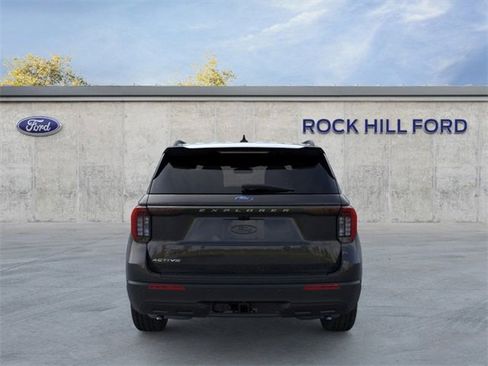 New 2026 Ford Explorer Active image 7
