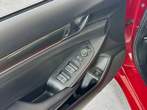 Used 2020 Honda Accord Sport image 18