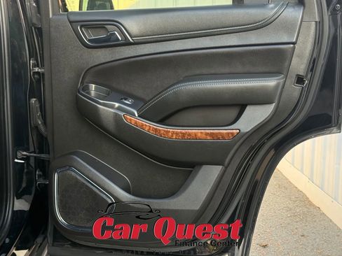 Used 2018 Chevrolet Tahoe Premier AWD/4WD image 17