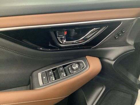 Used 2023 Subaru Outback Touring XT AWD/4WD image 19