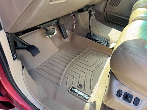 Used 2002 Ford F350 Lariat image 29