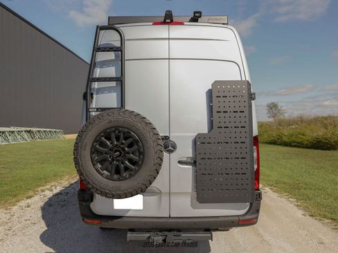 Used 2025 Mercedes-Benz Sprinter 2500 image 7