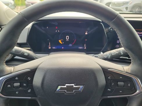 Used 2024 Chevrolet Trax ACTIV FWD image 21