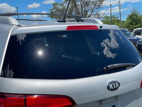Used 2014 Kia Sorento LX AWD/4WD image 32