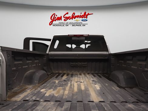 Used 2026 GMC Sierra 2500 AT4 w/ AT4 Premium Plus Package AWD/4WD image 38