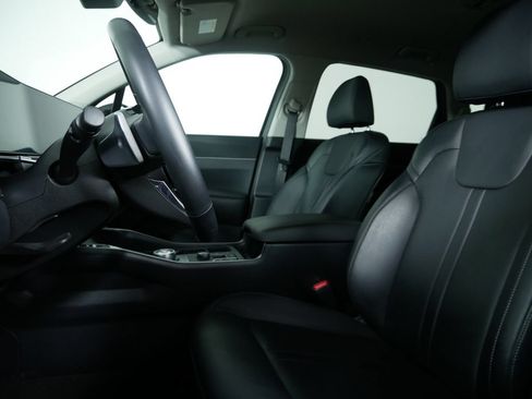 Used 2025 Kia Sorento EX AWD/4WD image 17
