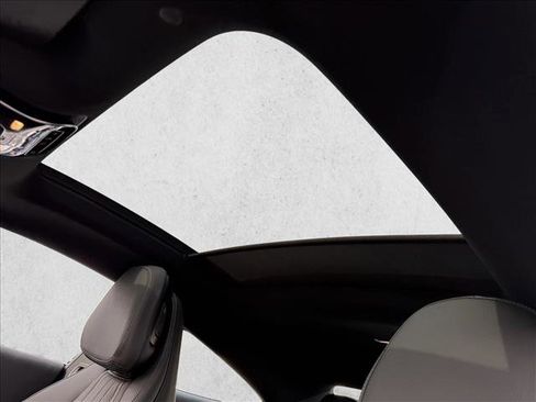 Used 2024 Mercedes-Benz CLE 300 4MATIC Coupe image 20