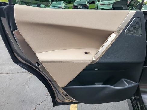 Used 2024 BMW iX M60 image 17