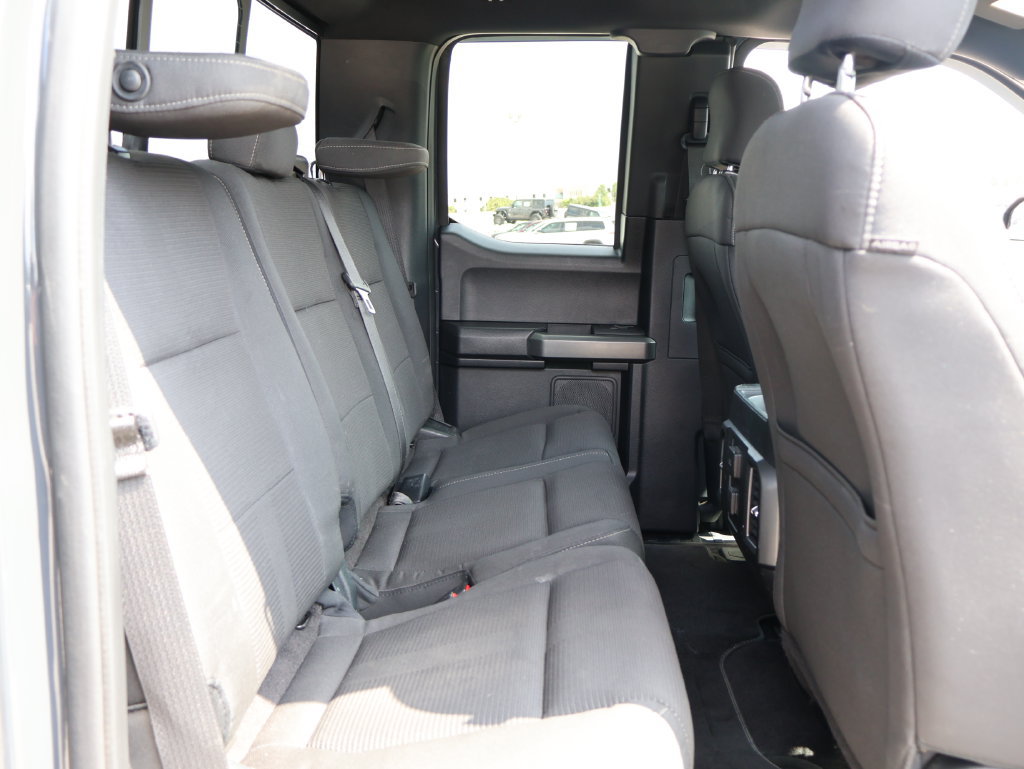 Used 2016 Ford F150 XLT w/ Equipment Group 302A Luxury AWD/4WD image 11