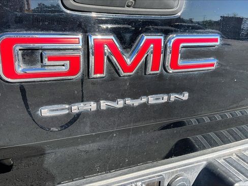 Used 2021 GMC Canyon Elevation w/ Driver Alert Package image 20