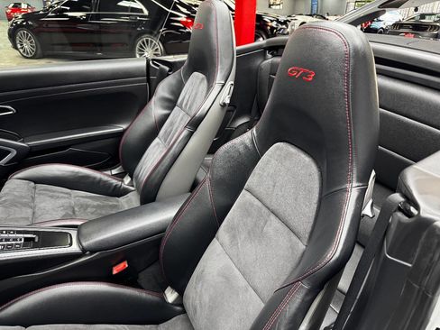 Used 2015 Porsche 911 Carrera S image 44