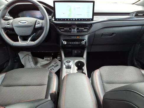 Used 2024 Ford Escape ST-Line w/ Tech Pack #1 FWD image 10