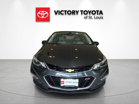 Used 2017 Chevrolet Cruze Premier image 8
