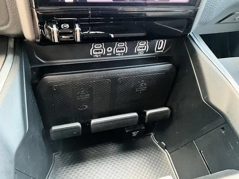 Used 2025 RAM 1500 Laramie w/ Night Edition AWD/4WD image 24