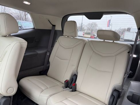 Certified 2023 Cadillac XT6 Premium Luxury image 18