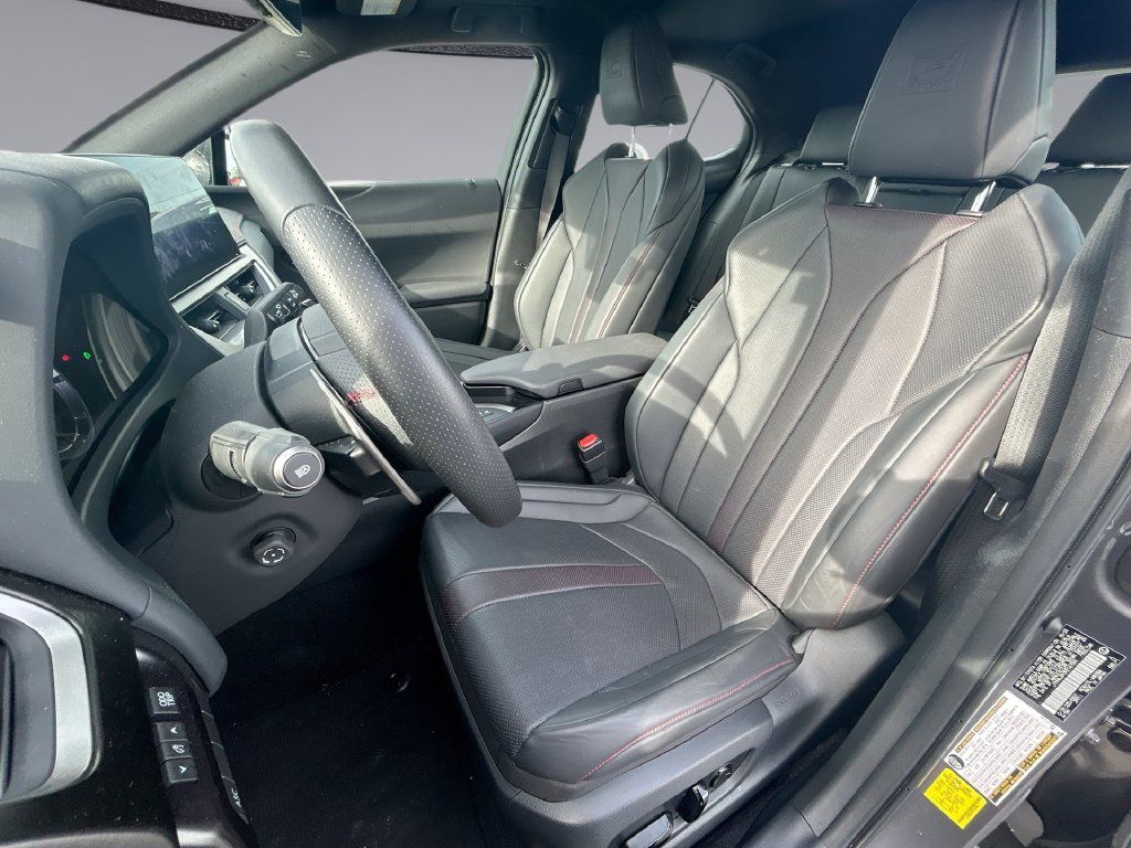 Used 2024 Lexus UX 250h F Sport FWD image 30