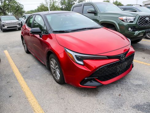 Used 2024 Toyota Corolla SE FWD image 6