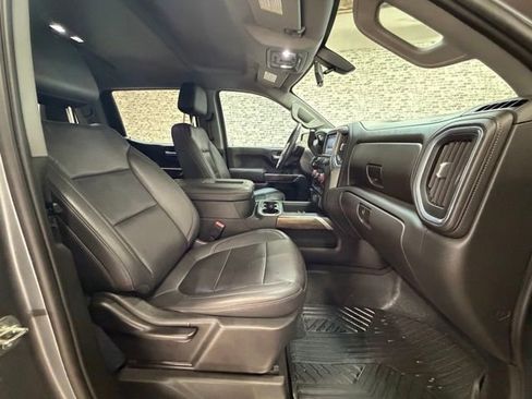 Used 2021 Chevrolet Silverado 1500 LT Trail Boss w/ Convenience Package II AWD/4WD image 11