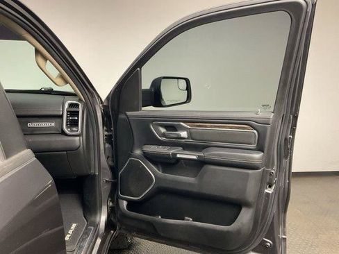 Used 2019 RAM 1500 Laramie w/ Off Road Group AWD/4WD image 24