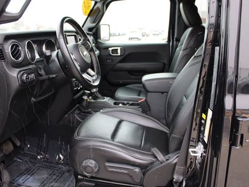 Used 2022 Jeep Gladiator Overland w/ Popular Equipment Package image 15