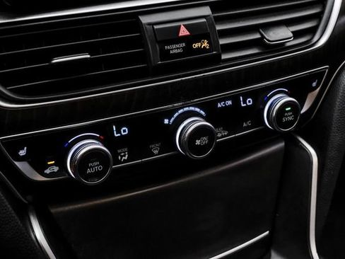 Used 2018 Honda Accord EX-L image 33
