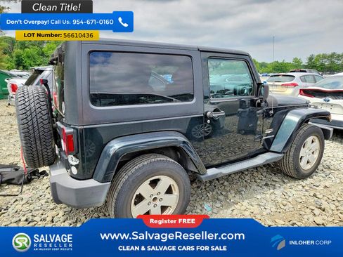 Used 2012 Jeep Wrangler Sahara w/ Connectivity Group AWD/4WD image 4