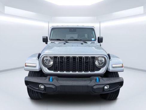 Used 2024 Jeep Wrangler Unlimited AWD/4WD image 8