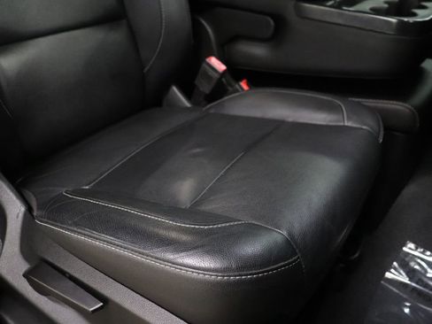 Used 2018 Chevrolet Silverado 1500 LT w/ Texas Edition image 32