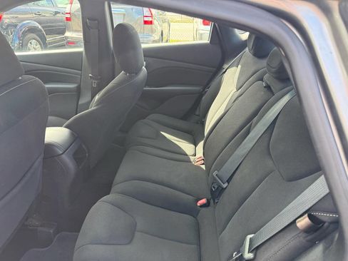 Used 2013 Dodge Dart Limited image 16