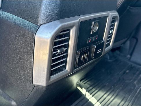 Used 2018 Ford F150 Platinum w/ Equipment Group 701A Luxury image 26