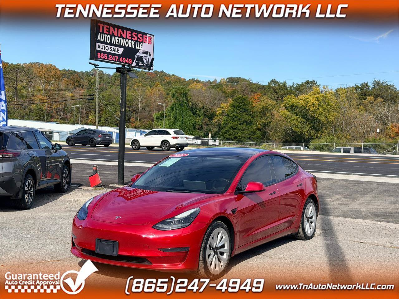 Used 2022 Tesla Model 3 Standard Range RWD image 1