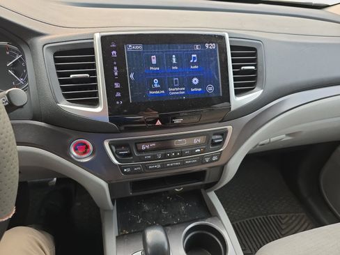 Used 2017 Honda Pilot EX image 14