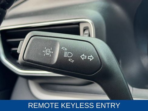 Used 2023 Ford Explorer XLT w/ Equipment Group 202A image 17