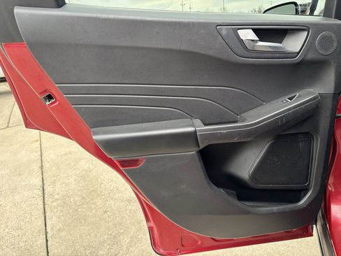 Used 2021 Ford Escape Titanium w/ Titanium Elite Package image 22