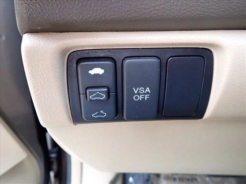 Used 2006 Honda Accord EX-L image 14