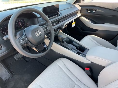 New 2025 Honda Accord SE image 10