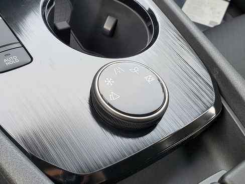 New 2026 Nissan Rogue SV image 30