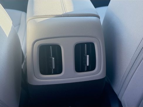 New 2026 Hyundai Tucson SEL FWD image 17
