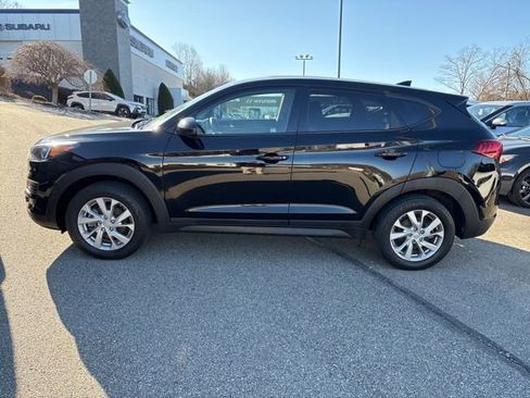 Used 2021 Hyundai Tucson SE w/ Cargo Package image 2